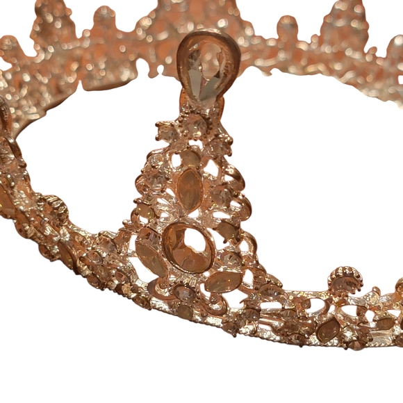 Bridal Silver Crystal Tiara main image 7